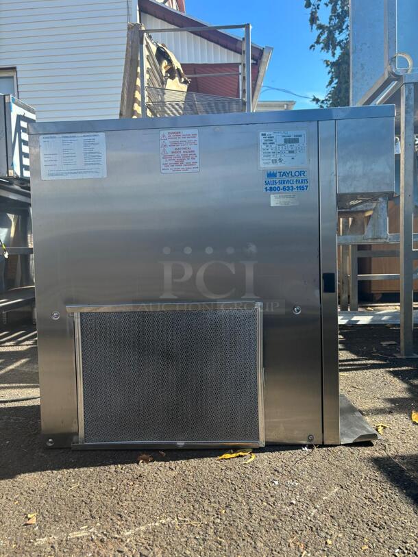 AWESOME Taylor Milkshake Machine Stainless Steel  - Image 8 of 11