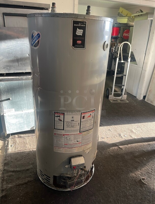 Bradford White 75 Gallon - 76,000 BTU High Input Atmospheric Vent Energy Saver Commercial Water Heater (Nat Gas) - Image 6 of 6