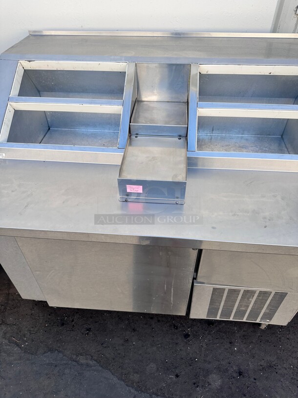 Nor-Lake ZF122SMS/0-2 54" Ice Cream Topping Cabinet, w/ 16 Openings 115 Volt Working - Image 5 of 9