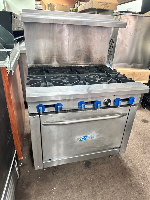 Fully Refurbished Royal Range RR-6 - Restaurant Range, gas, 36 inch, (6) burners, standard oven Working