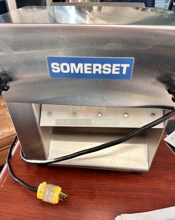 Late Model Somerset CDR-100 10 inch Countertop One Stage Dough Sheeter - 120V, 1/4 hp Tested and Working - Image 5 of 9