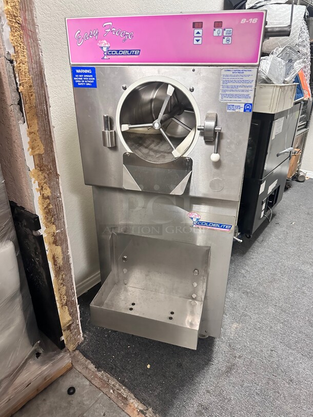 Coldelite Easy Freeze 7 20 Quart Horizontal Batch Freezer - 208-230V, 3 Phase Working Missing Front Cover - Image 2 of 11
