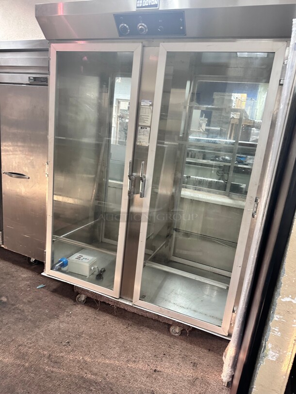 New Scratch and Dent Doyon E236R Roll-In Glass Door Proofer For 2 Single Racks, 2 Sections, 120 208ph/1ph Working - Image 7 of 9