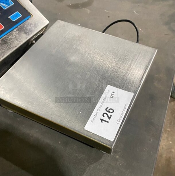 Doran Stainless Steel Commercial Scale!  MODEL 7000XML SN: XL709105 115V  - Image 2 of 6