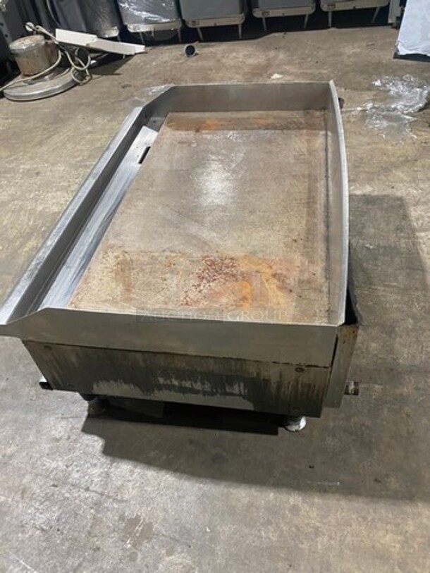 APW Wyott Commercial Countertop Gas Powered Flat Top Griddle! With Back And Side Splashes! All Stainless Steel! On Legs! - Image 4 of 8