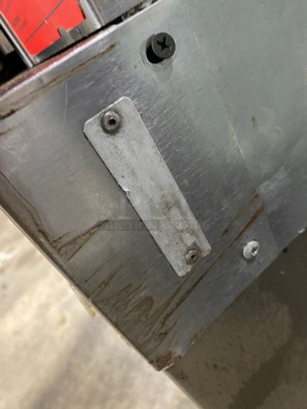 Vulcan Commercial Gas Powered Single Deck Convection Oven! With View Through Doors! Metal Oven Racks! All Stainless Steel! On Casters! Model: VC4GD11D1 SN: 541075607 - Image 8 of 9