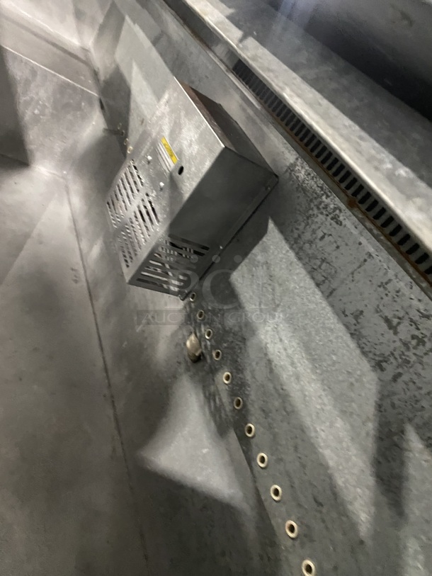 Beverage Air 3 Top Sliding Door Beer Bottle Cooler! Model DW79-B Serial 9805862! 115V 1 Phase!  - Image 6 of 7