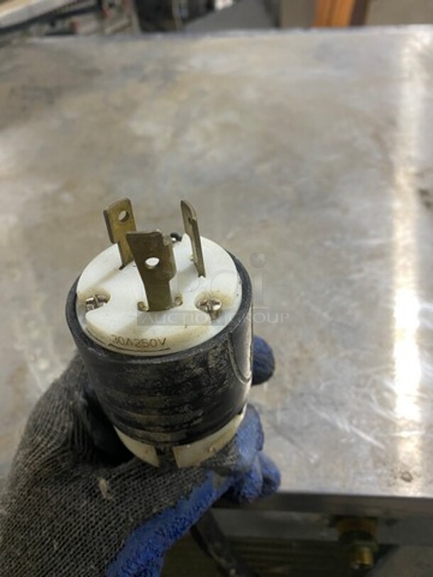 Hoshizaki Commercial Ice Making Machine Head! All Stainless Steel! Model: KM901MAH SN: D19371H 208/230V 60HZ 1 Phase - Image 5 of 7