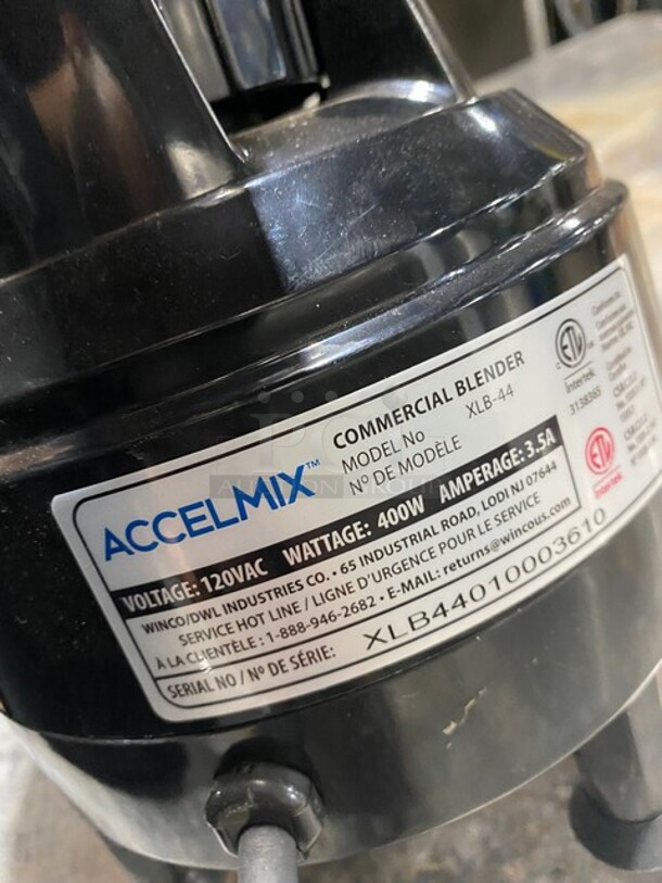 Accel Mix Commercial Countertop Bar Blender! Model: XLB44 SN: XLB44010003610 - Image 6 of 7