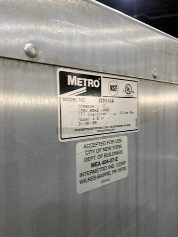 Metro Commercial Heated Holding Cabinet/ Food Warmer! All Stainless Steel! On Casters! Model: CC5953A 120V - Image 5 of 8