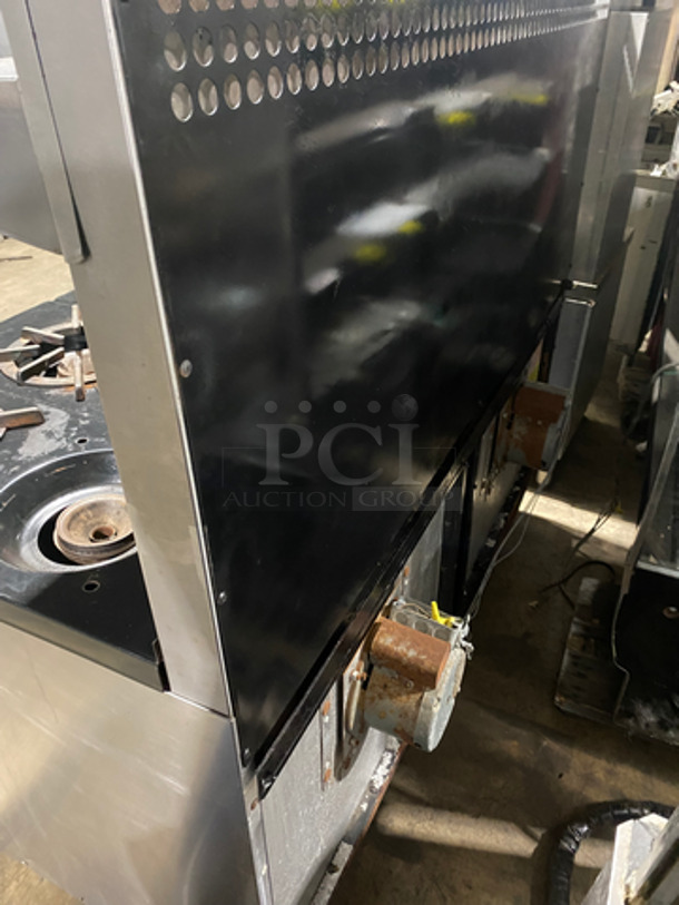 GREAT! Southbend Commercial 10 Burner Stove! With Raised Back Splash And Salamander Shelf! With 2 Full Size Oven Underneath! All Stainless Steel! On Legs! - Image 7 of 7