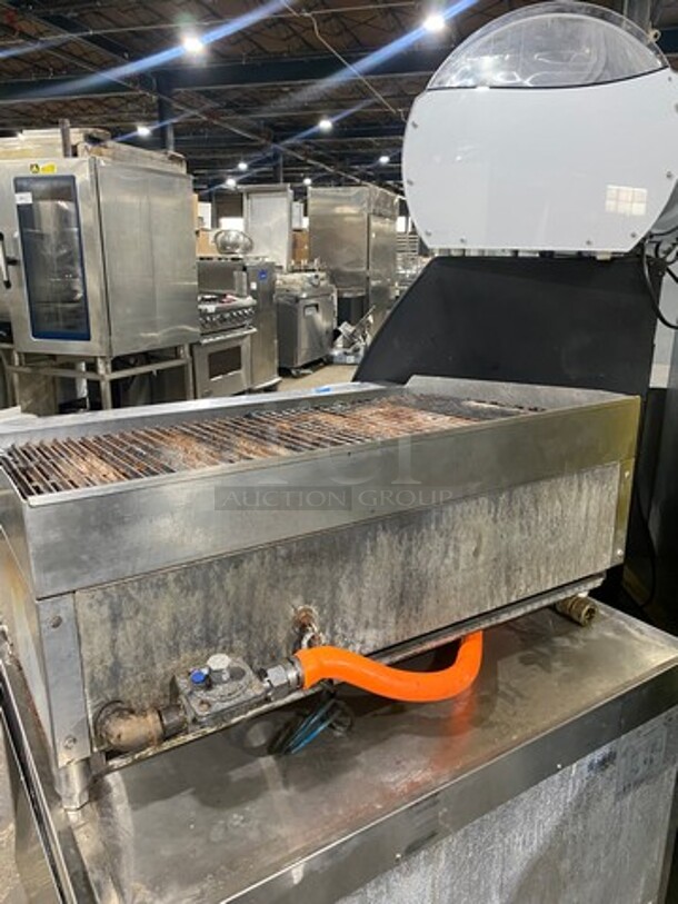 MAGALI Commercial Countertop Natural Gas Powered Char Broiler Grill! With Back And Side Splashes! All Stainless Steel! On Small Legs!Model: CCR36NG!  - Image 3 of 8