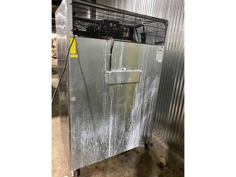 Central Commercial 2 Door Reach In Refrigerator! With Poly Coated Racks! All Stainless Steel! Model 69K032 Serial 4067188! 115V 1Phase! On Casters! - Image 3 of 10