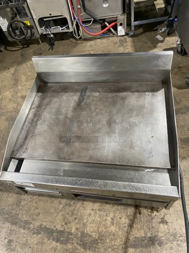 MagiKitch'n Commercial Countertop Gas Powered Flat Top Griddle! With Back And Side Splashes! All Stainless Steel! On Small Legs! - Image 5 of 9