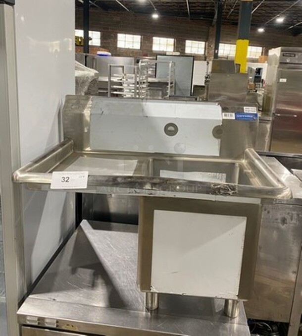 NEW! SCRATCH-N-DENT! Sapphire Single Compartment Prep Sink! With Single Side Drain Board! With Back Splash! All Stainless Steel! NO LEGS! Model: SMS1515L - Image 1 of 7