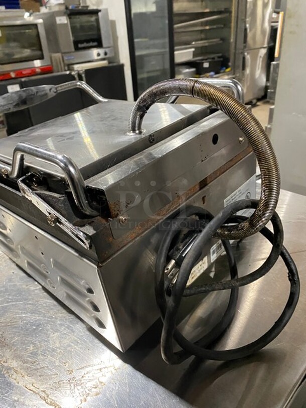 Cecilware Stainless Steel Countertop Electric Panini Sandwich Grill! MODEL SG-1SG 120V  - Image 4 of 8