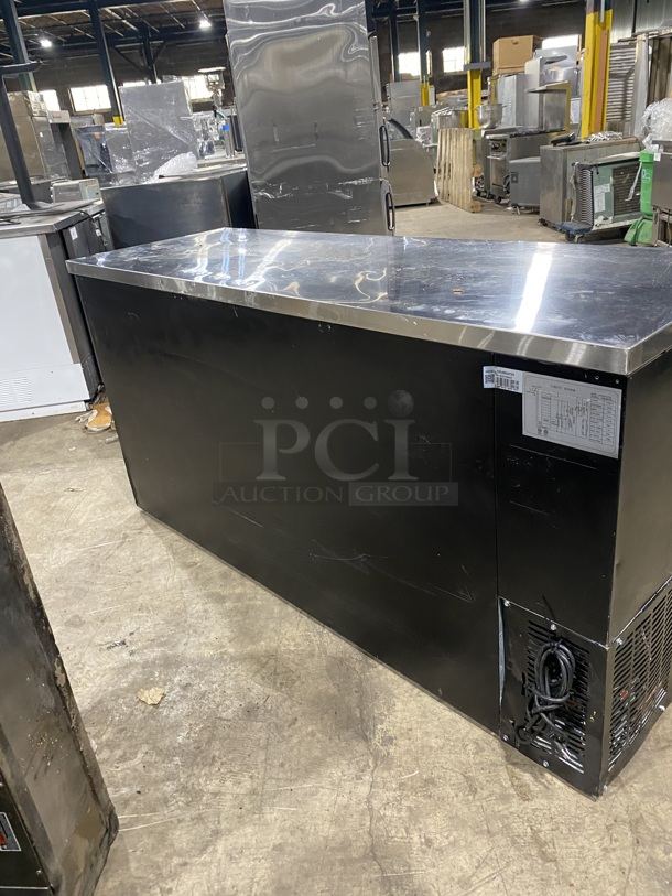 Avantco Refrigerated Bar Back Cooler Merchandiser! Model 178UBB2472G Serial 9133150037! 115 Volts, 1 Phase. 
 - Image 4 of 8
