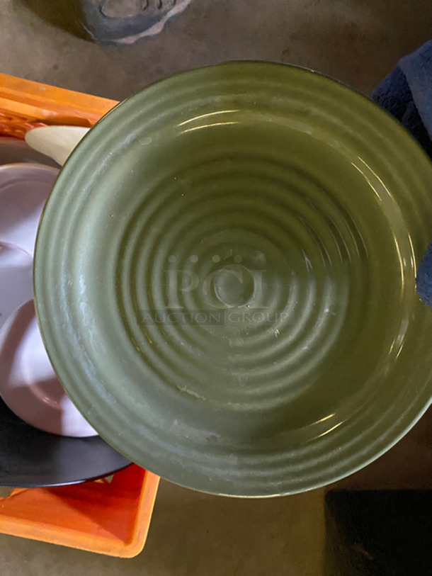 MISELLANEOUS! Assorted Size And Style Dishware! Includes Black Poly Crates! 3x Your Bid! - Image 8 of 9