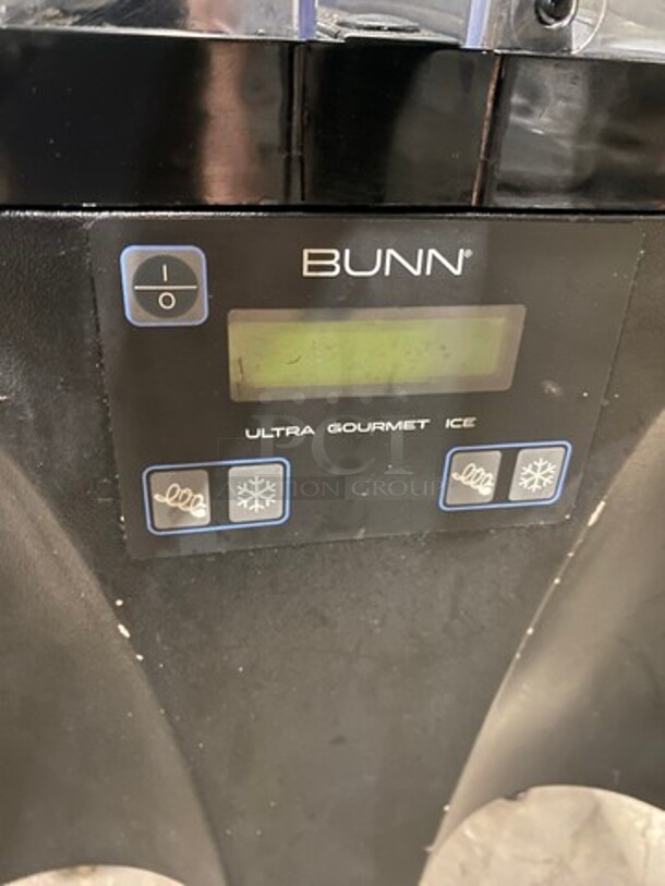 Bunn Commercial Countertop 2 Flavor Slushie/ Frozen Beverage Dispenser! Model: ULTRA2 SN: ULTR244197 120V 60HZ 1 Phase - Image 7 of 9