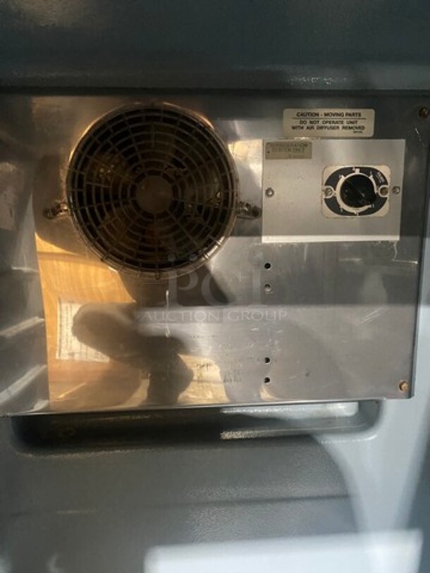 Delfield Commercial Single Door Lowboy/Worktop Cooler! All Stainless Steel! Model: 406STAR2 SN: 1205152000463 115V 60HZ 1 Phase - Image 7 of 10
