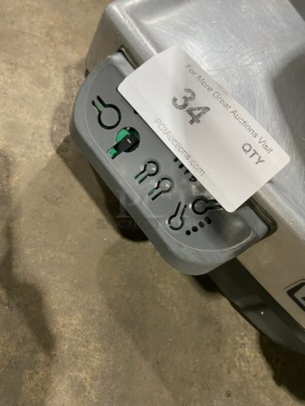 Hobart Commercial Countertop Deli/ Meat Slicer! All Stainless Steel! - Image 7 of 10