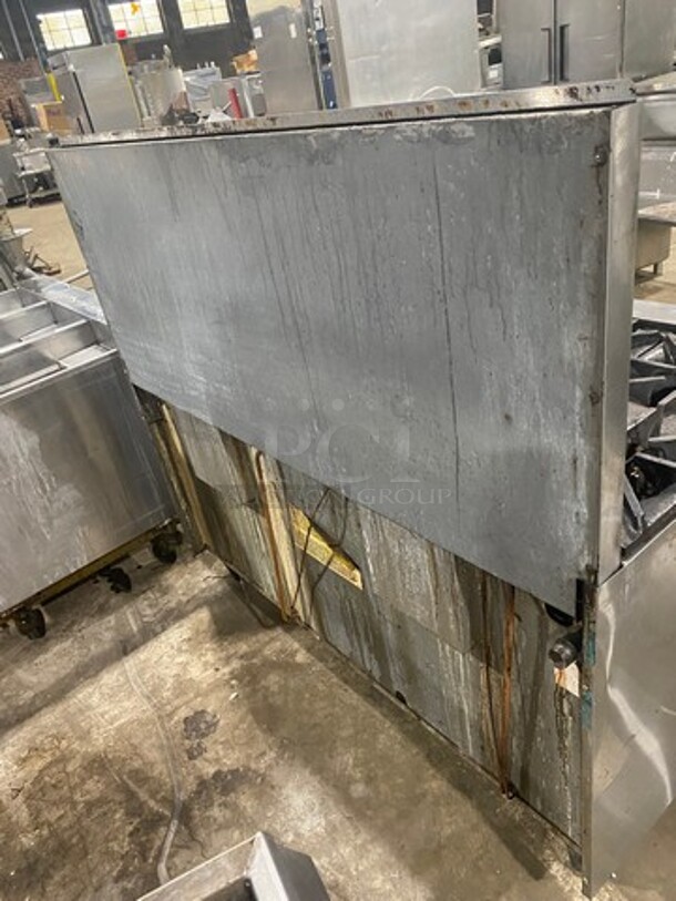 SUNFIRE Stainless Steel Commercial Natural Gas Powered 6 Burner Range W/ Raised Right Side Flat Top Griddle & Cheese Melter! With Raised Backsplash And 2 Full Size Ovens! On Legs!  - Image 4 of 9