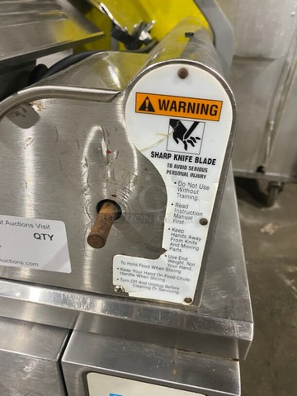 Globe Commercial Countertop Deli/ Meat Slicer! All Stainless Steel! Model: 3600P SN: 3606844 115V 60HZ 1 Phase - Image 8 of 10