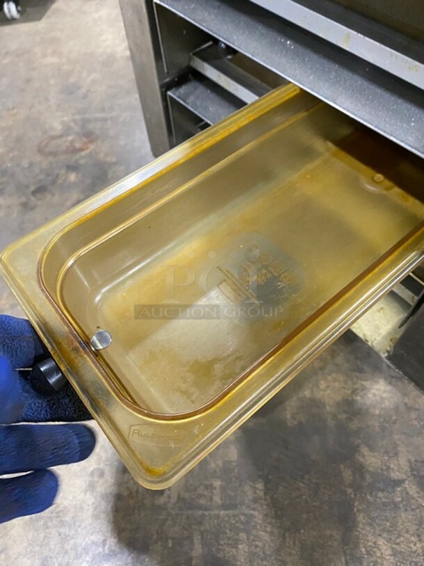 Thermodyne Countertop Slow Cook And Hold Oven! MODEL 300NDNL SN: 4361 120V 1PH - Image 9 of 10
