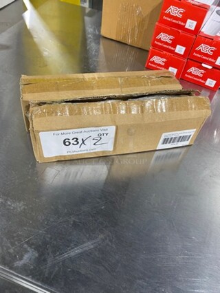 NEW! IN THE BOX! Condiment Spreader Knife! With White Poly Handle! 2x Your Bid!