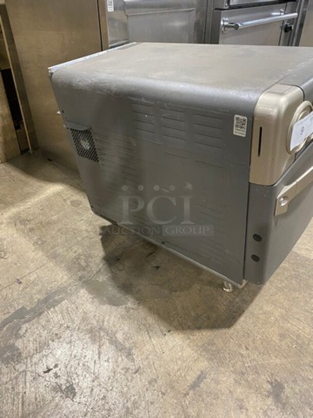 LATE MODEL! 2018 Turbo Chef Commercial Countertop Rapid Cook Oven! On Small Legs! Model: NGO SN: NGOD45699 208/240V 60HZ 1 Phase - Image 3 of 6