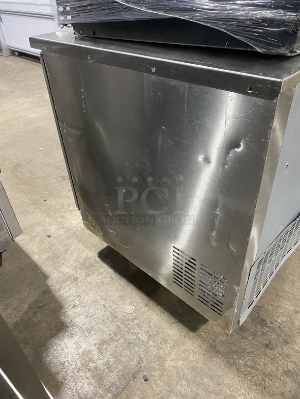 EVEREST Stainless Steel 3 Door Undercounter/Worktop Freezer!  Model ETBF3 Serial BTBF315120014 115V/60Hz/1 Phase - Image 4 of 8