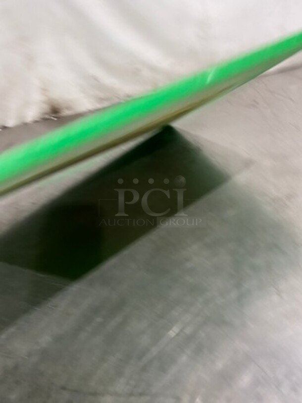 Green Poly Commercial Cutting Board! - Image 3 of 4