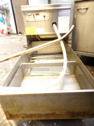 Frymaster Low Profile Portable Filter Stainless Steel 
14"x36"x24"
TESTED AND WORKING