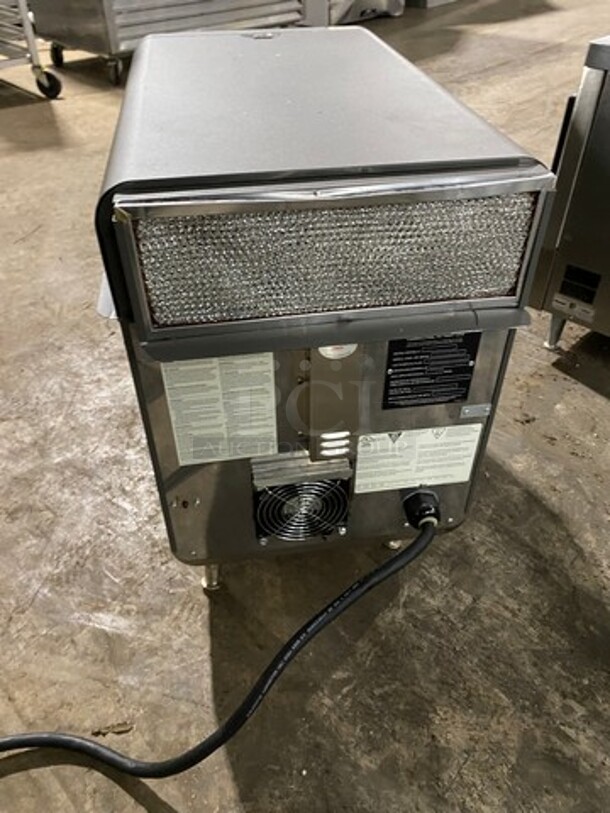 LATE MODEL! 2019 Turbo Chef Commercial Countertop Rapid Cook Oven! On Small Legs! Model: NGO SN: NGOD50861 208/240V 60HZ 1 Phase - Image 4 of 8