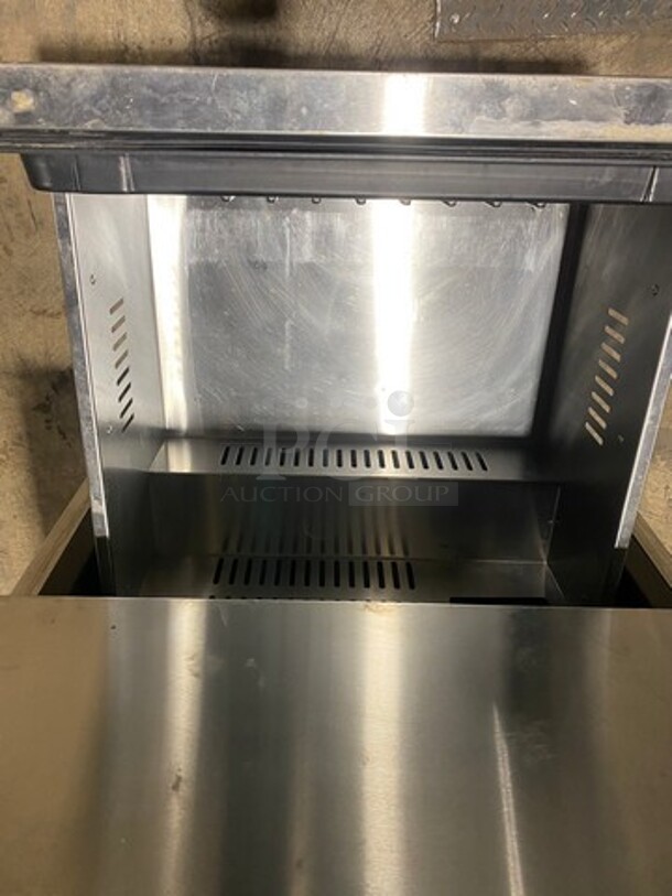 Commercial 2 Drawer Lowboy/Worktop Freezer! All Stainless Steel! - Image 6 of 9
