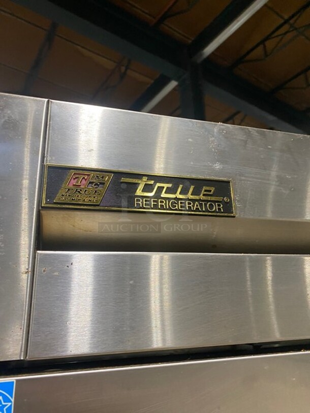 WOW! True Commercial 2 Door Reach In Refrigerator! With Poly Coated Racks! All Stainless Steel! Model T49 Serial 7576280! 115V 1Phase! On Casters! WORKING WHEN REMOVED! - Image 8 of 9