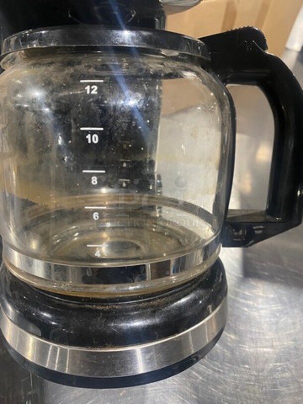 Countertop Coffee Maker Machine! With Coffee Pot! - Image 9 of 9