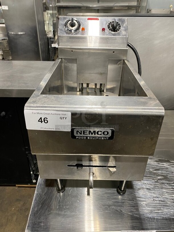 Nemco Commercial Countertop Pasta Cooker! All Stainless Steel! On Legs! Model: 6750240 SN: A170014 240V 60HZ