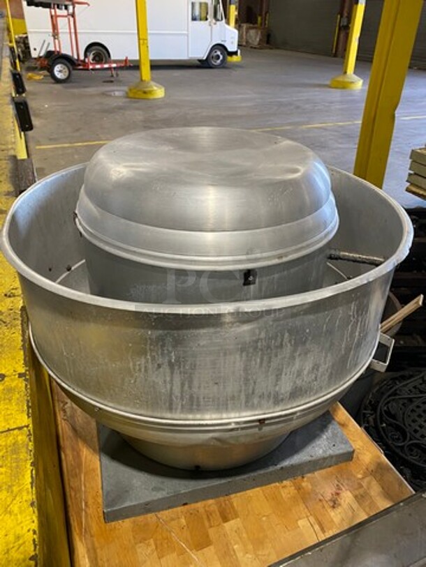 Flo Aire Commercial Rooftop Mushroom Exhaust Fan! All Stainless Steel! - Image 2 of 7