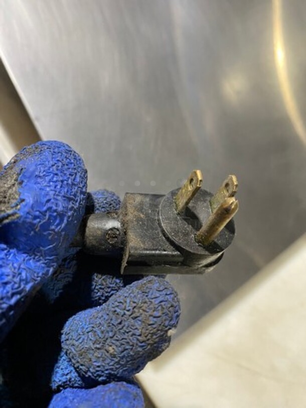 GREAT! True Commercial Refrigerated Sandwich Prep Table! With Single Door Storage Space Underneath! With Poly Coated Racks! All Stainless Steel! On Casters! Model: TSSU2712MB SN: 4999343 115V 60HZ 1 Phase - Image 10 of 10