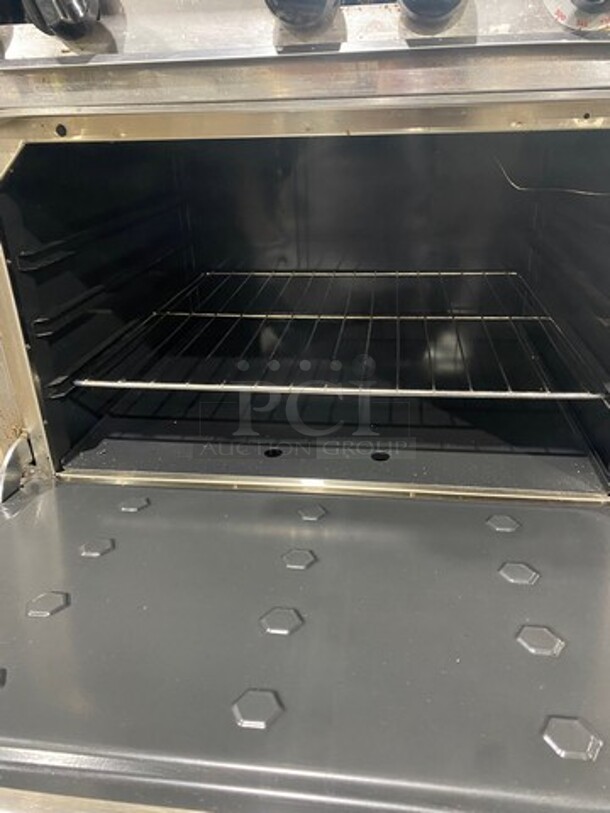 LATE MODEL! 2021 Rocket Cooking Commercial 6 Burner Natural Gas Powered Stove! With Oven Underneath! All Stainless Steel! Model RCPRO36GST Serial 2572612109280384! On Casters! - Image 5 of 12