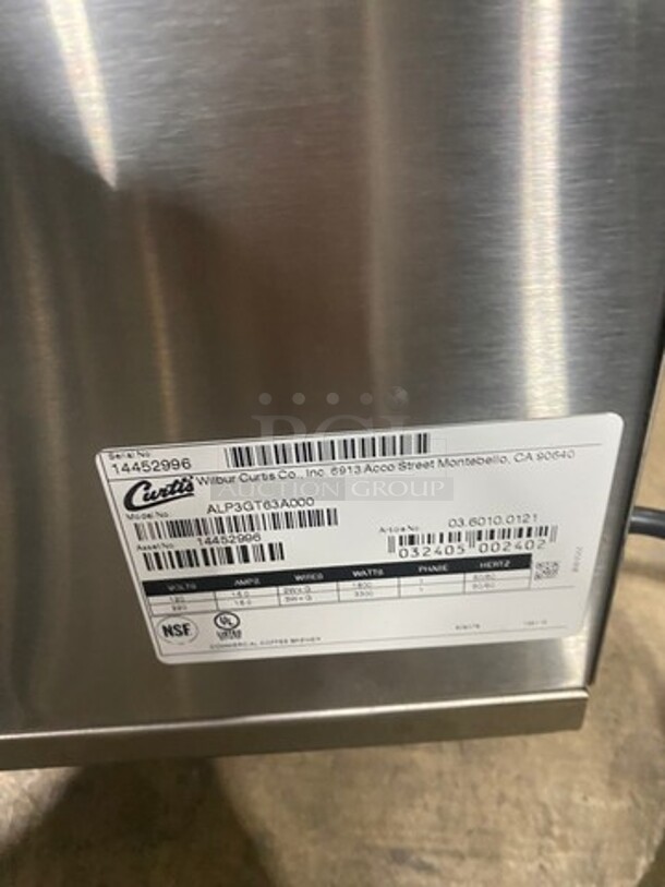 Curtis Commercial Countertop Coffee Brewing Machine! With Hot Water Line! 3 Coffee Pot Warmer! Stainless Steel Body! Gold Cup Series! Model: ALP3GT63A000 SN: 14452996 120V 60HZ 1 Phase - Image 7 of 9