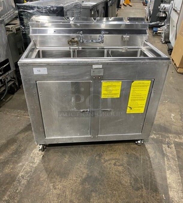 All Stainless Steel MOBILE 3 Compartment Dishwashing Sink! Heavy Duty Welded Cabinet! On Casters! 