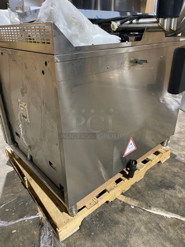 Angelo Po Commercial Combi Convection Oven! With Digital Controls! With View Through Door! All Stainless Steel! Model: FX82G3TUKX04 SN: 94097972501 - Image 3 of 11