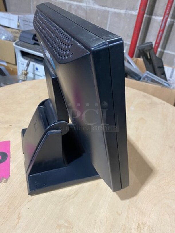 Champ POS Commercial Countertop POS System! Model: LP15R12 SN: CLB04666R - Image 5 of 8