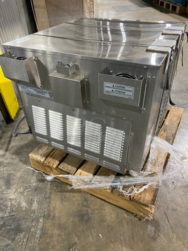 2009 Duke Commercial Countertop Turbo Oven! All Stainless Steel! Model: DG2P SN: 97JIJF0004 208/240V 60HZ 1 Phase - Image 3 of 11
