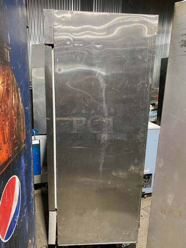 Adcraft Commercial Single Door Reach In Cooler! With Poly Coated Racks! All Stainless Steel! On Casters! Model: CFD1RR 115V 60HZ 1 Phase - Image 2 of 8