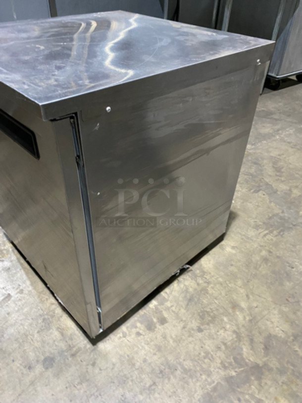 Delfield Enodis Commercial Single Door Lowboy/Worktop Cooler! All Stainless Steel! Model: 406STAR2 SN: 0605036100705T 115V 60HZ 1 Phase - Image 2 of 8