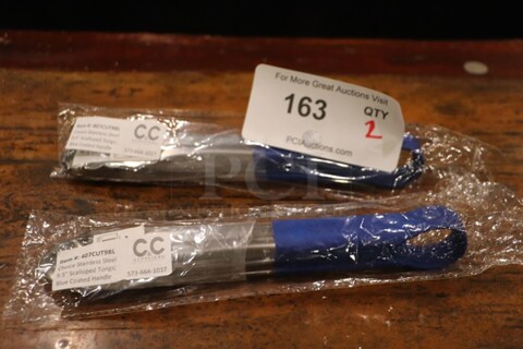 Brand New Choice Stainless Steel 9.5" Scallop Tongs with Blue Coated Handle  
Qty 2
Your Bid x 2