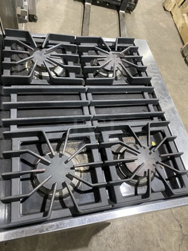 Viking Professional 4 Burner Range With Convection Oven! On Legs!  - Image 5 of 10